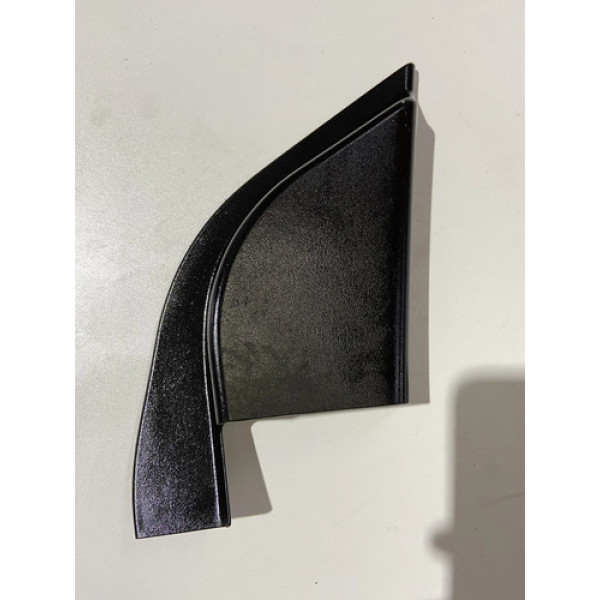 Moldura Retrovisor Direito Sonic 1.6 2012 2013 Preto