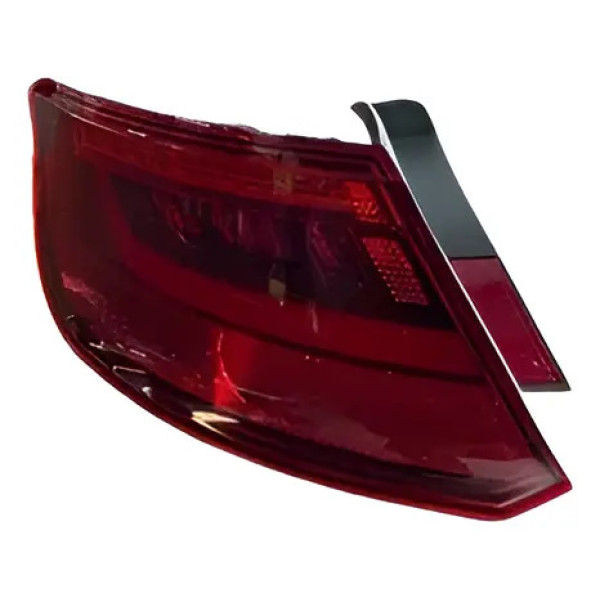 Lanterna Traseira Esquerda Audi A3  Sportback 2015(avaria) Esquerdo Vermelho