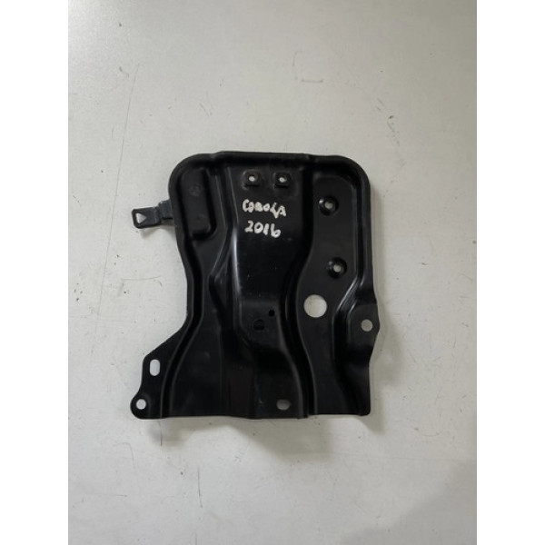 Suporte Base Da Bateria Corolla Gli 1.8 2016 2017 Preto