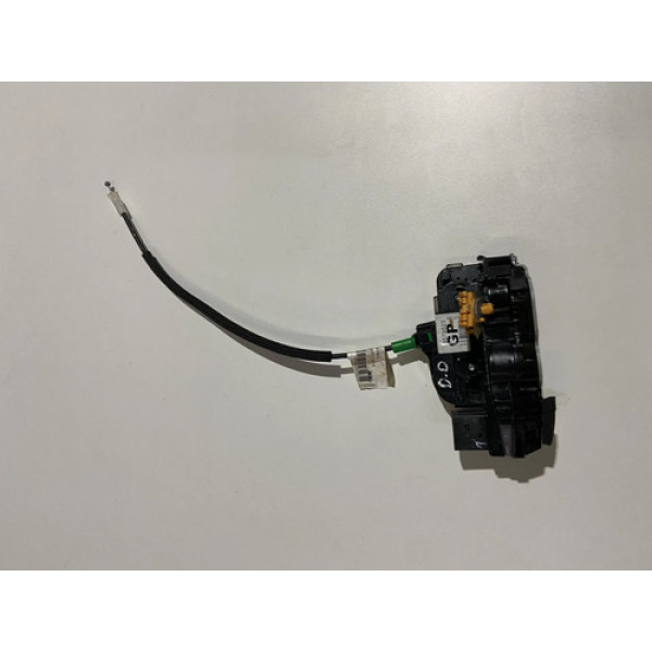 Fechadura De Porta Dianteira Direita Tracker 2014 2015