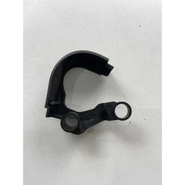 Acabamento Dobradiça Direita Porta Malas Audi A4 2.0 2011