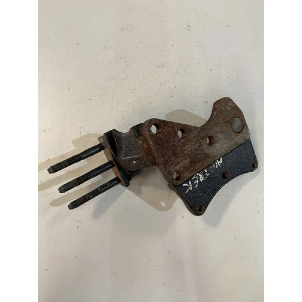 Suporte Coxim Motor Lado Direito Mitsubishi Airtrek 2.4 2007