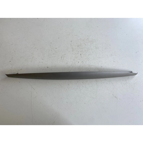 Moldura Porta Dianteira Esquerda Bmw 120 2008 2009 2010 Preto