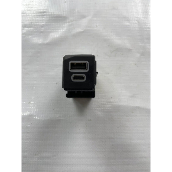 Tomada Usb Console Toro 2.0 Diesel 2020 2021 22