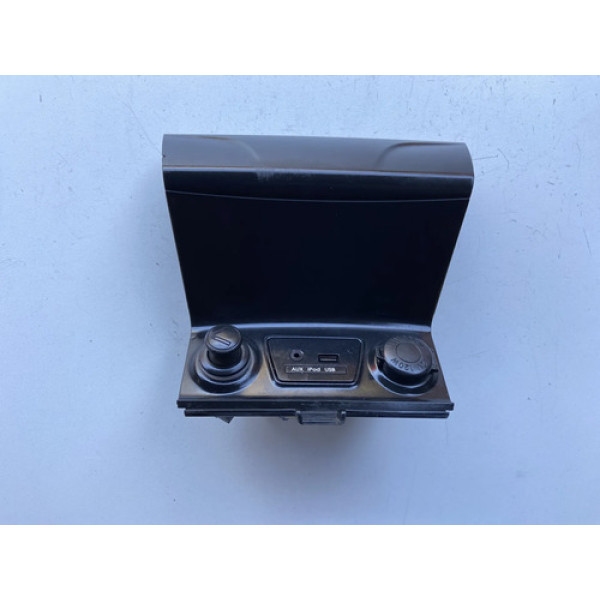 Acabamento Console Tomada Usb Acendedor Hyundai Ix35 2012 Preto