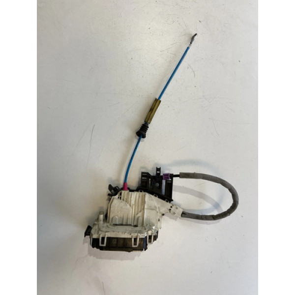 Fechadura De Porta Traseira Direita Mercedes Gla200 2016