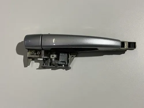 Maçaneta Externa Traseira Esquerda Peugeot 308 2013 2014 Prateado