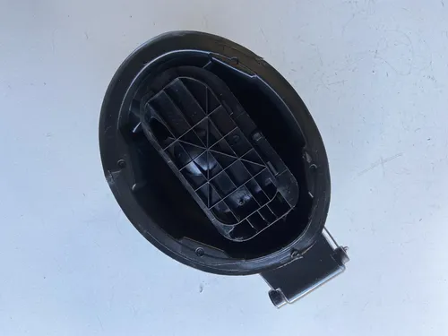 Suporte Portinhola Tanque Do Combustivel Bmw 120i 2008 2009