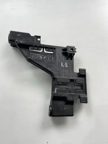 Guia Suporte Alojamento Farol Para Audi Q5 2009/2012 Le