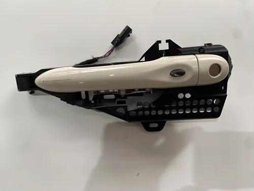 Maçaneta Externa Dianteira Esquerda Renault Captur 2019 2020 Cinza Dianteira