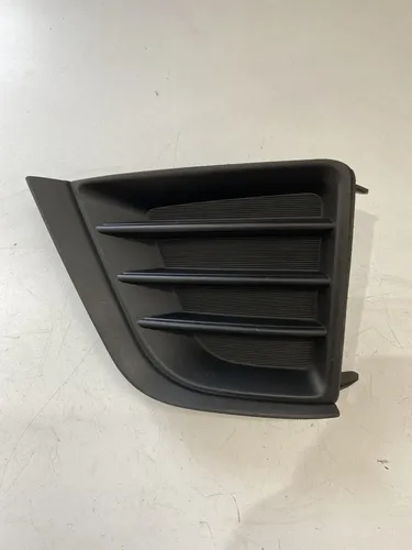 Moldura Farol Milha L.e Toyota Corolla 1.8 2016 2017 Preto Esquerdo