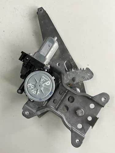 Máquina De Vidro Traseira Direita Etios 2014 2015