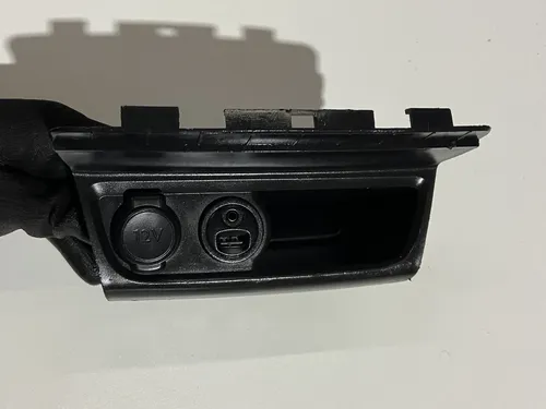 Porta Objetos Acendedor Usb Peugeot 208 2015 2016 Preto
