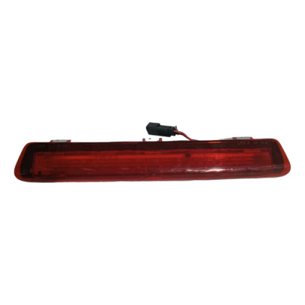 Break Light Tampa Traseira Chevrolet Onix 2013 A 2019